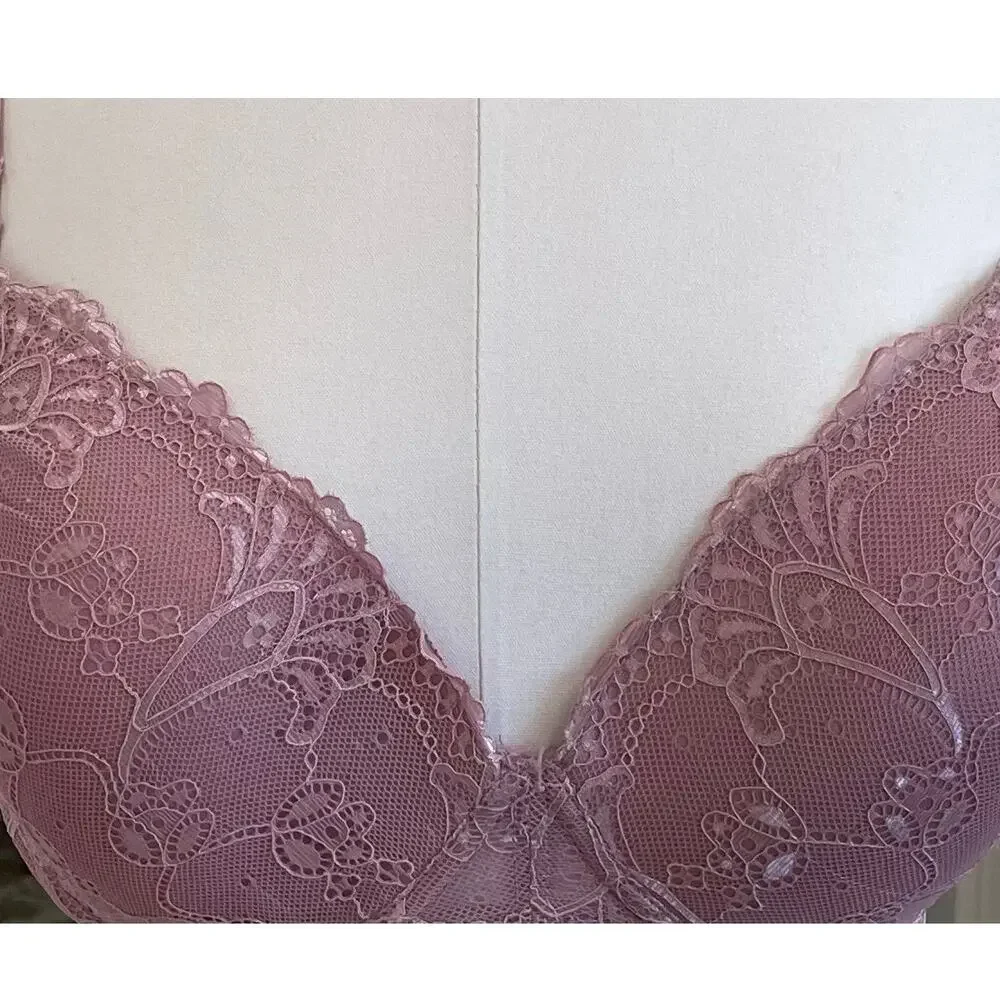 Parisian Intimates Lavender Lace Underwire Bra, Padded, Size 38DD